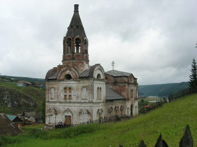 Свято-Троицкая церковь