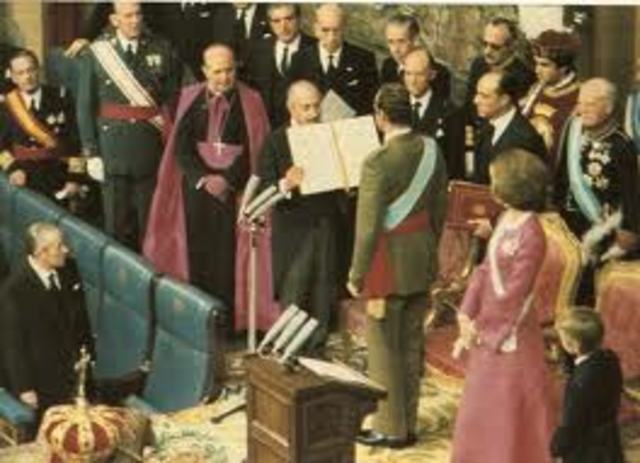 Juramento y proclamación como Rey de España de don Juan Carlos de Borbón y Borbón