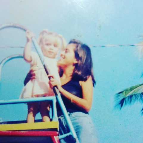 En el parque con mi mami