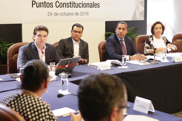Reunión de comisión de puntos constitucionales.