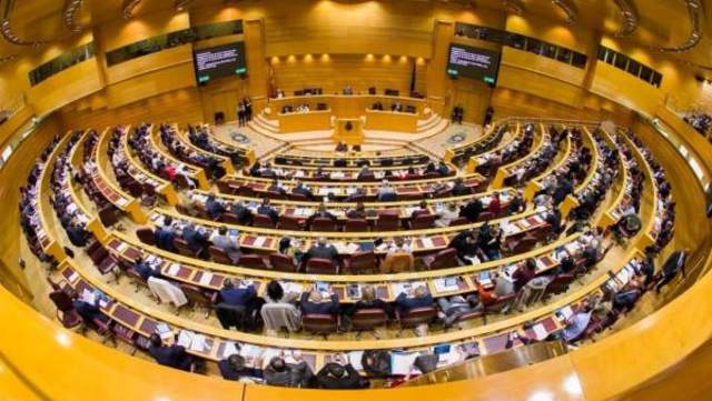 EL SENADO APRUEBA LA LEY FEDERAL DE TRANSPARENCIA Y ACCESO A LA INFORMACIÓN PÚBLICA Y GUBERNAMENTAL