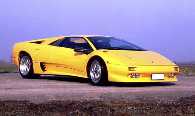LAMBORGHINI 1993
