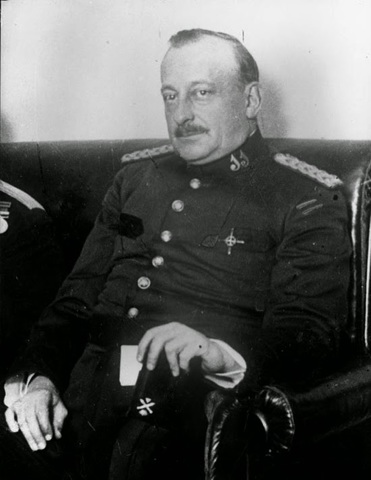 Miguel Primo de Rivera propone constituir un Directorio militar