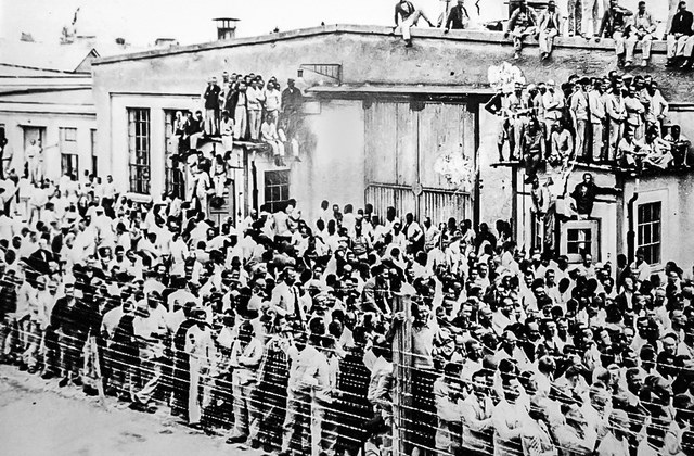 Dachau concentration camp established