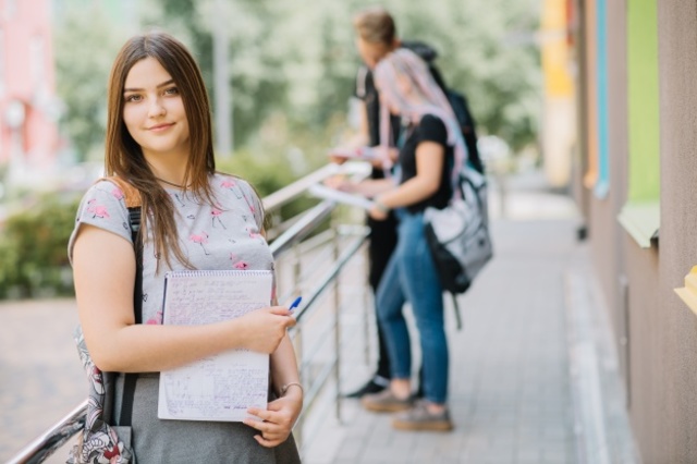 Entrada  a la Universidad