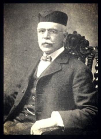 Henry Robinson Towne y Henry Metcalfe coinciden en el estudio de la administración como ciencia