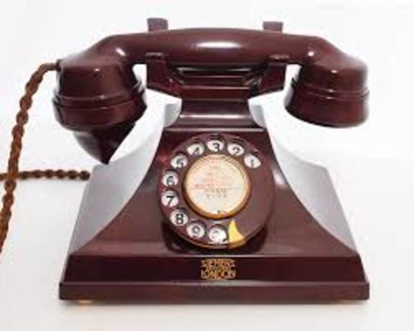 Primer Teléfono con Campanilla