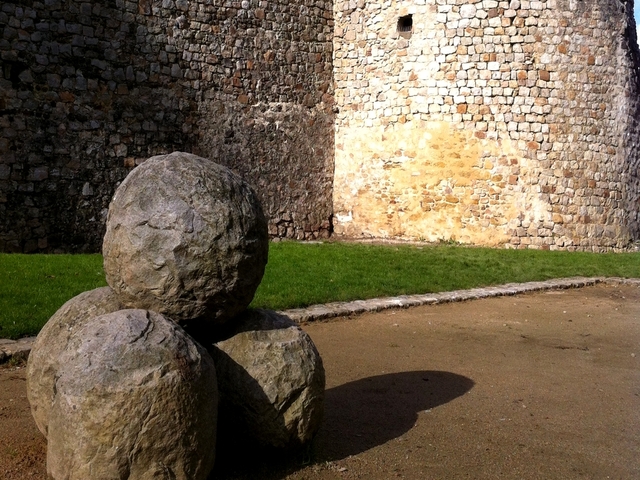 Boulets de la guerre de 100 ans