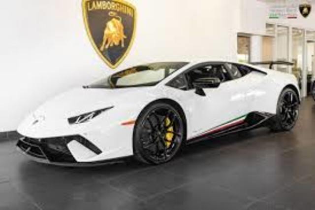 LAMBORGHINI HURACAN