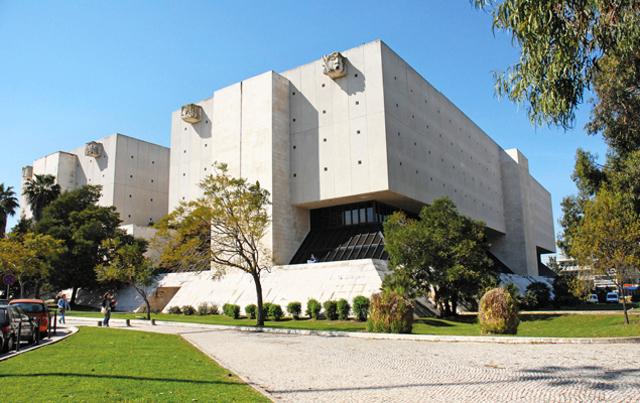 Registo mais antigo de Fernão Lopes