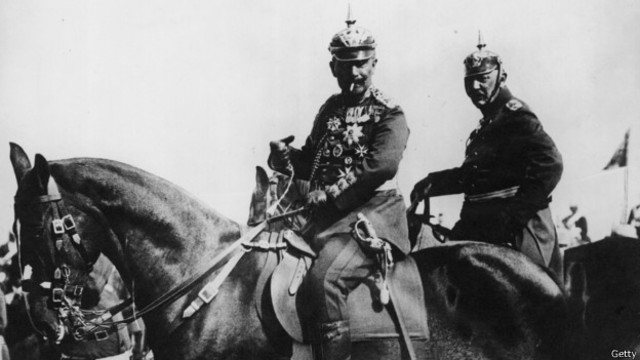 Guillermo II le declara la Guerra a Rusia