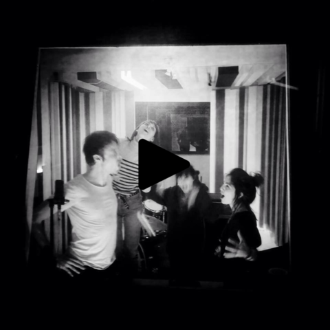 1er Teaser video studio