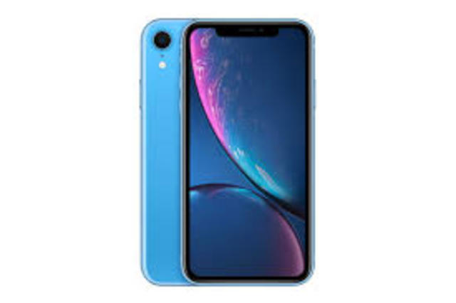 iPHONE XR