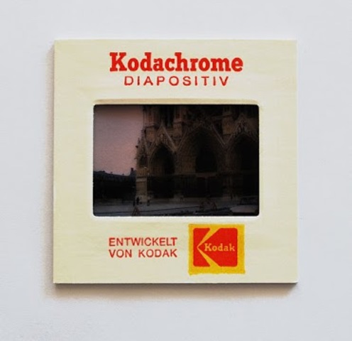 1935. l'aparició de la pel·lícula de color Kodachrome, fabricades per Eastman kodak, el 1935