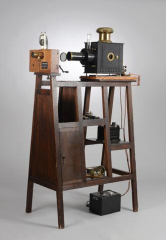 The Creation of Cinématographe