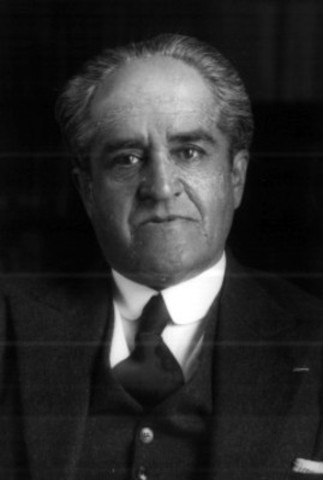 Antonio Caso hace ver que en Europa renace el positivismo