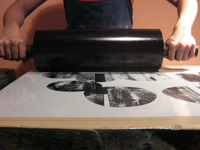 Poi- tevin crea la fotolitografía.