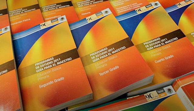 Licenciatura a estudios de Normal