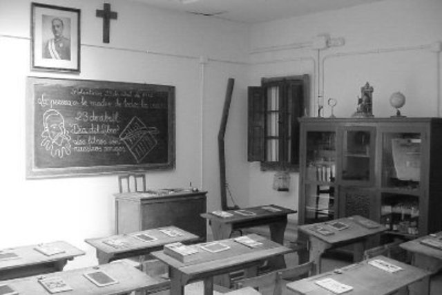 Replanteamiento del sentido de la escuela mexicana.