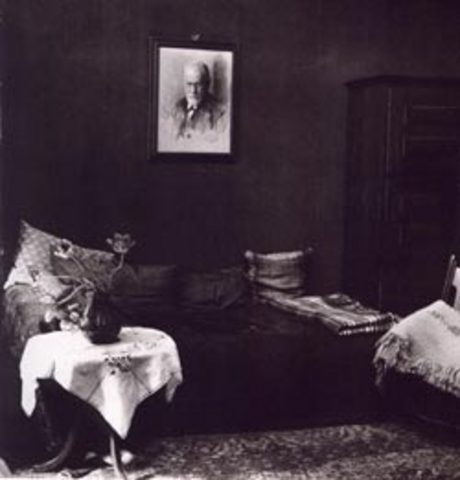 Freud, publicacion de psicopatologias de la vida cotidiana