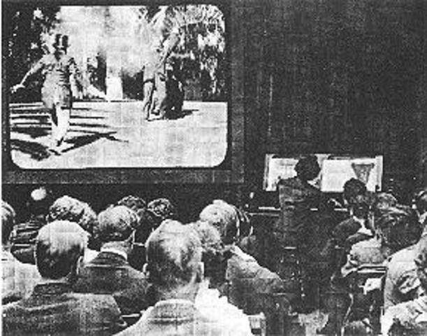 1969, educación a distancia