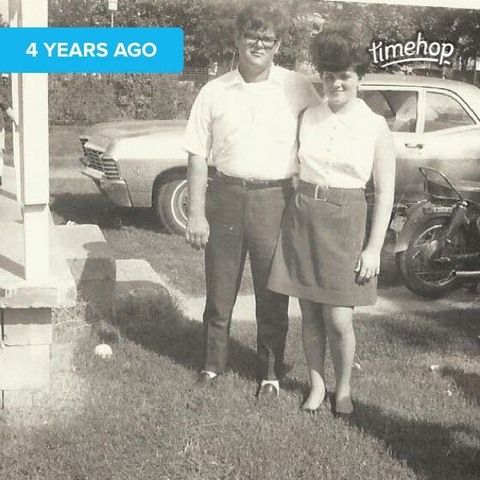 Scott Loftis is born