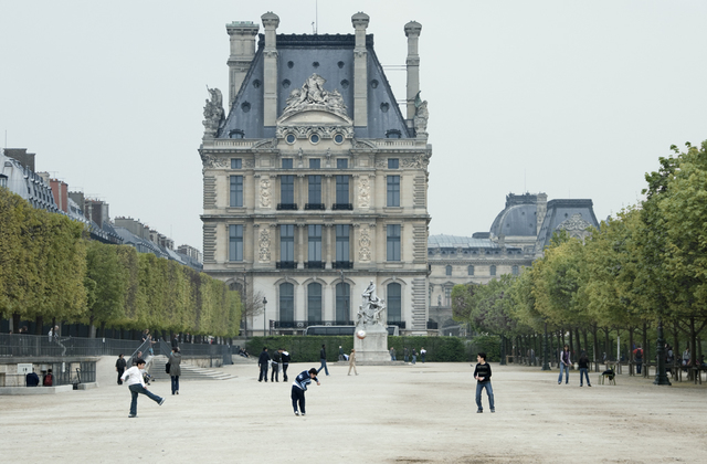 Versailles to Tuileries palace