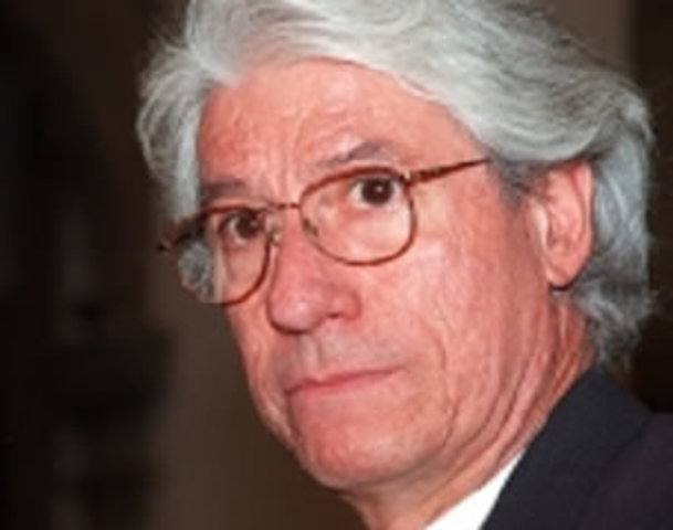 30 de julio: Alejandro Aura, escritor, ensayista, poeta y dramaturgo capitalino