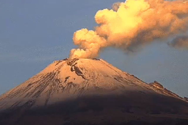Erupción del Popocatépetl