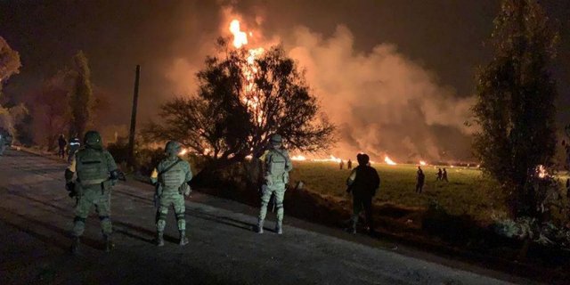 Explosión del ducto de Pemex