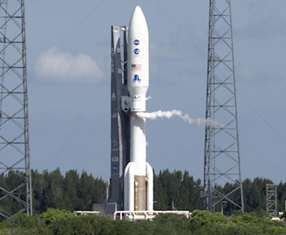 Juno launches to Jupiter