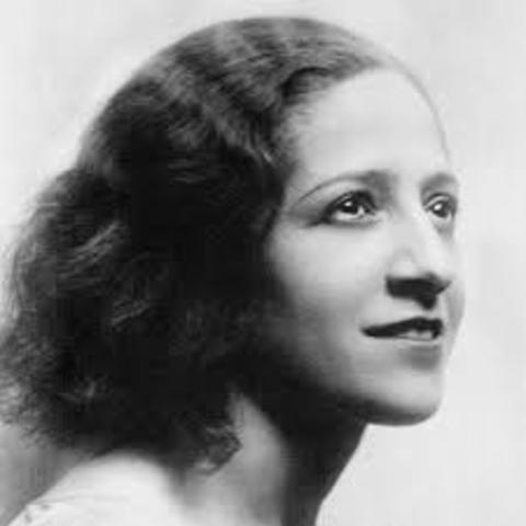 Magda Portal POETA, ACTIVISTA SOCIAL