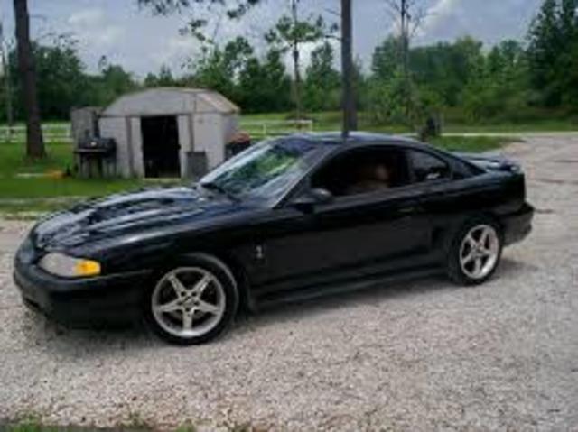 MUSTANG 1994