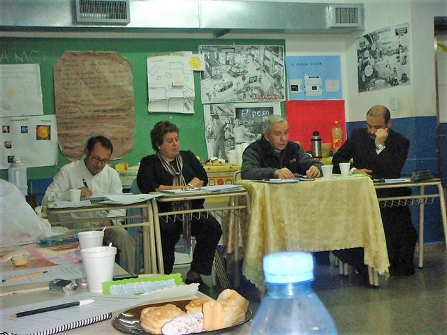 P. CASSONE REGALA CUADRO SANTUARIO SAN LUIS