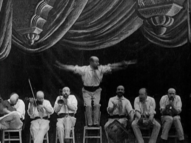 1900- The One Man Band