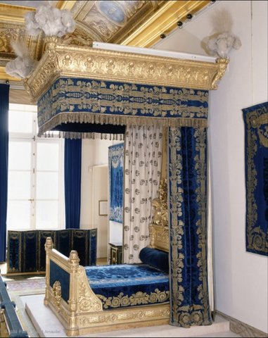 Camas Material Sofisticado