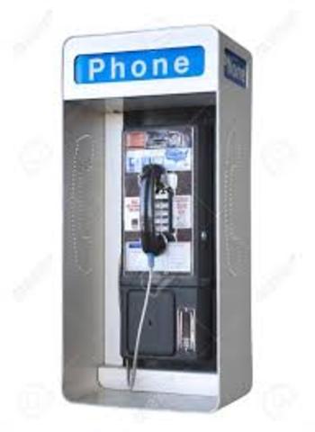 primer telefono publico