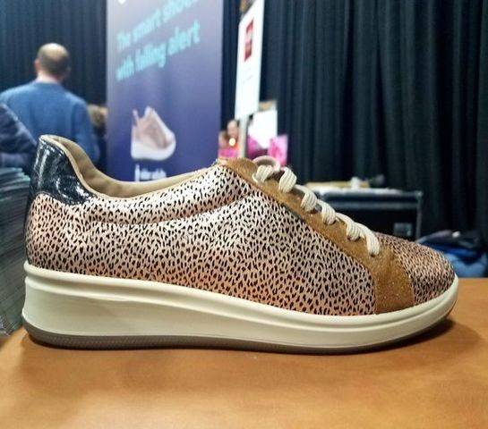 2. Zapatos inteligentes de E-vone (INNOVACIÓN)