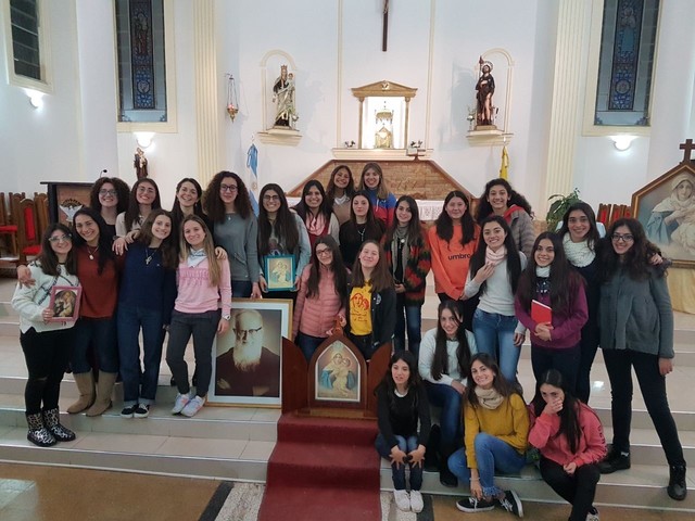 FORMACION JUVENTUD FEMENINA