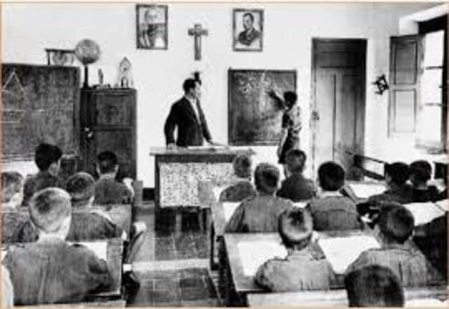 Se establece grado de escalafón Docente