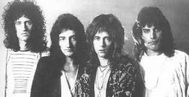 QUEEN EN 1970