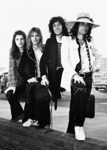 QUEEN EN 1971