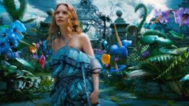 ALICIA EN EL PAIS DE LAS MARAVILLAS