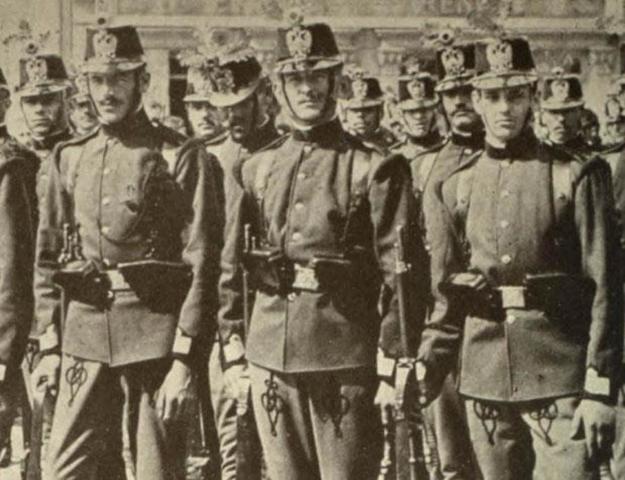 Austria-Hungary declares war on Serbia