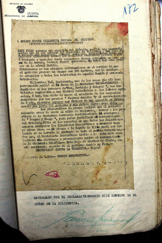 Primer bombardeo en Colombia con bombas de Napalm