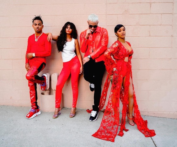 Taki Taki - Selena Gomez, Ozuna, Cardi B & Dj Snake