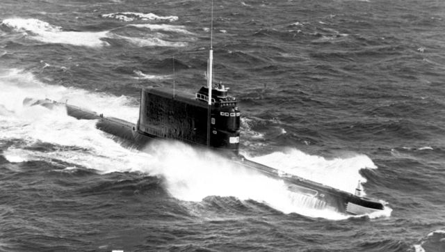 El buque explorador submarino