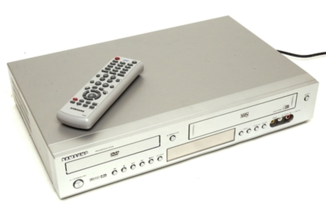 DVD PLAYER