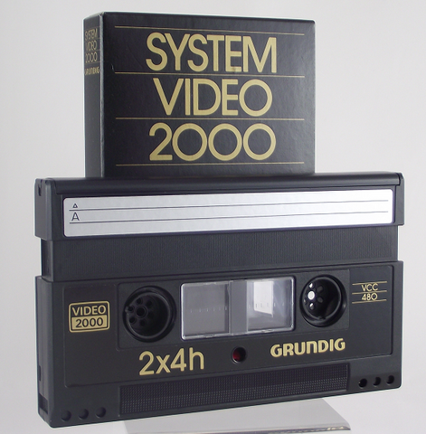 Video 2000