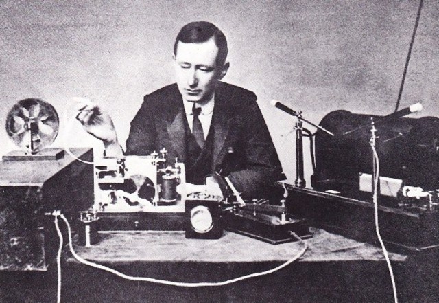 Primera transmisión telegráfica inalámbrica